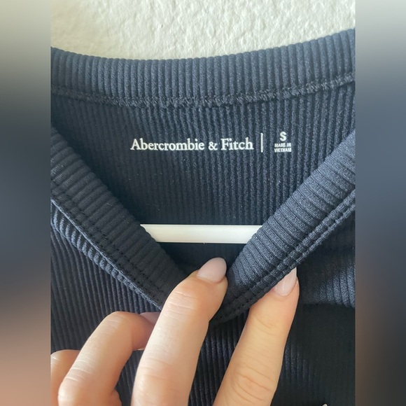 Abercrombie & fitch black ribbed razorback tank top bodysuit - Picture 3 of 4